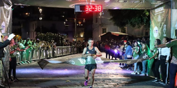 Un éxito La Gran Fuerza de México 2023; Rubén Chávez y Azucena Rodríguez los ganadores