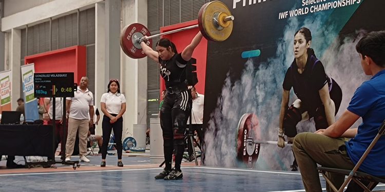 Guanajuato de queda con el oro por equipo femenil en el Campeonato Nacional de Halterofilia Primera Fuerza