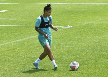 Llega el Jogo Bonito a León, Las fieras presentan a la brasileña Maria Alves