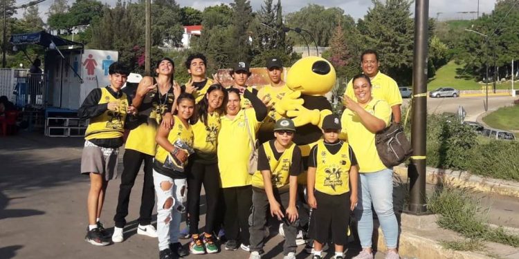 Academia de Basquetbol Mieleras busca participar en el Torneo Molino Viejo a pesar de obstáculos financieros