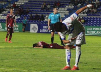 Lobos ULM se lleva el derbi ante Petroleros de Salamanca
