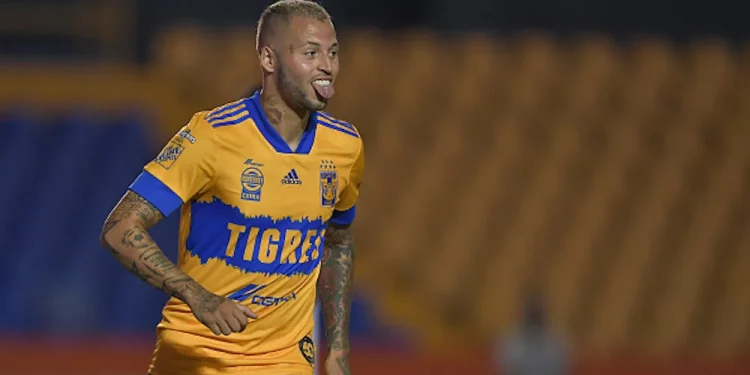 Nicolás López, a la espera de ser oficialmente jugador del Club León