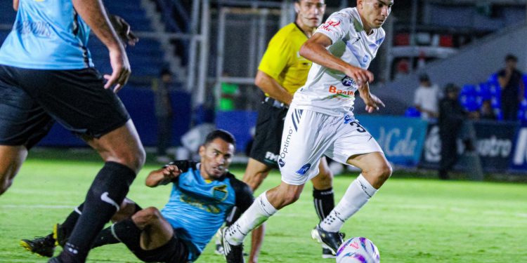 Recupera Celaya la senda del triunfo al vencer a Cancún