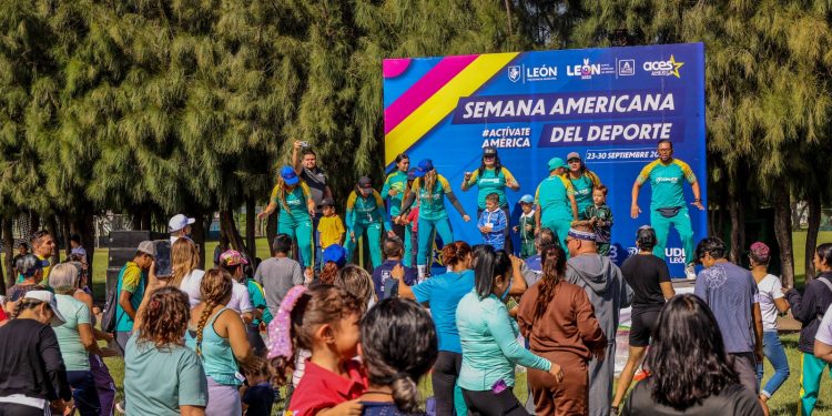 Celebra Comude León Día del Corazón con activación física masiva