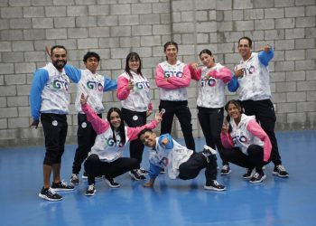 ‘Arman’ campaña Guanajuato en Santiago con deportistas guanajuatenses