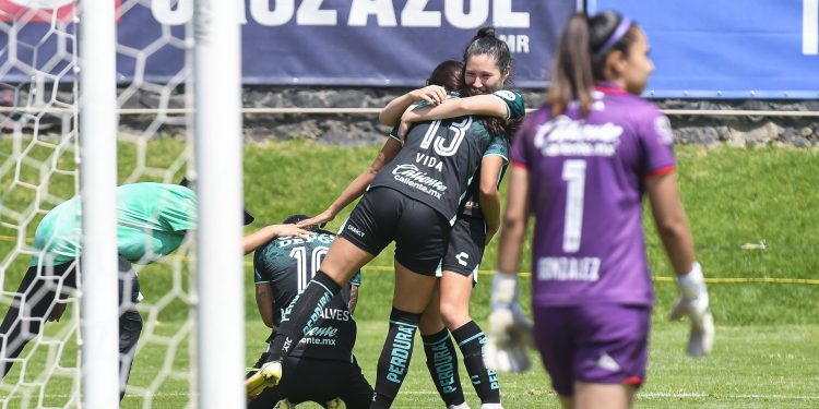 León Femenil se afianza en zona de liguilla tras derrotar a Cruz Azul
