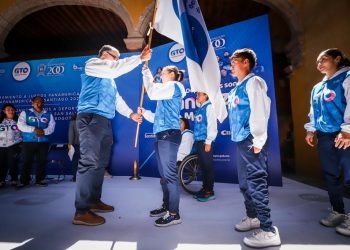 Abanderan a atletas rumbo a Panamericanos 2023 y reconocen a medallistas de Centroamericanos y Para panamericanos Junior