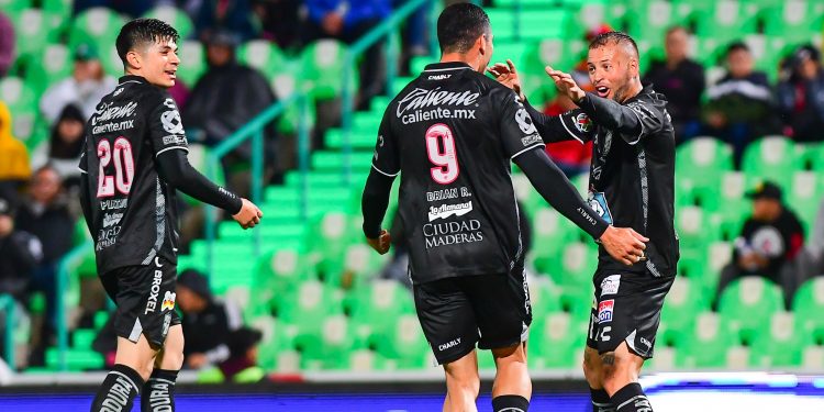 León vence a Santos y se mete a zona de liguilla