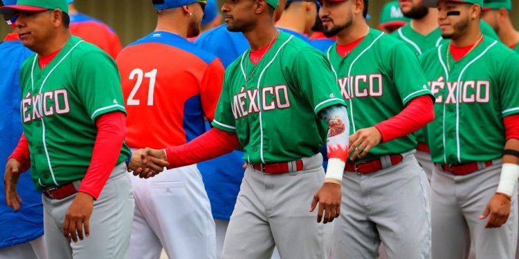 México debuta con pie derecho en Santiago 2023 