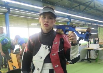 Andrea Palafox dice presente en Santiago 2023 en tiro deportivo