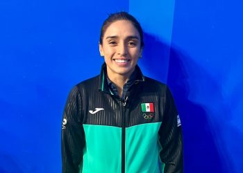 Se queda cerca Arantxa Chávez de la medalla en trampolín de 1m