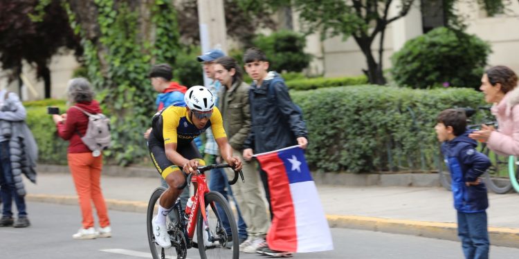 Ecuador se queda con el oro en ciclismo de ruta