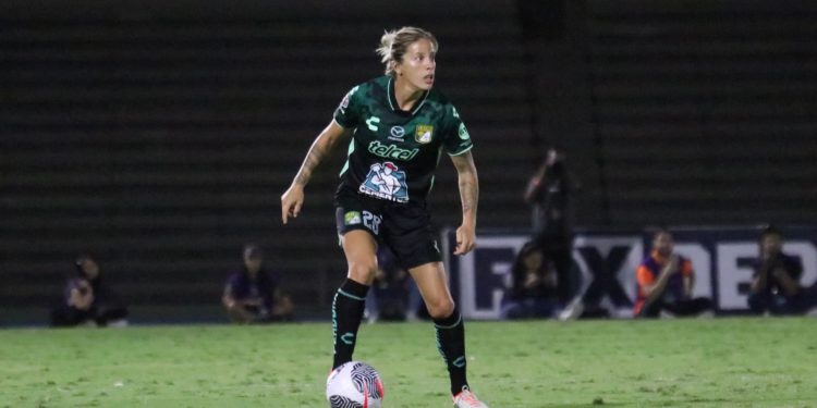 León Femenil cae ante FC Juárez en partido pendiente