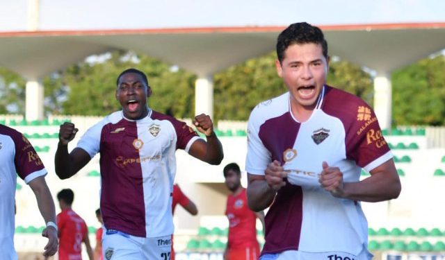 Petroleros de Salamanca vence a Sporting Canamy y se mantiene en los punteros