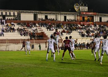 Petroleros de Salamanca cierra octubre con triunfo y sin recibir gol