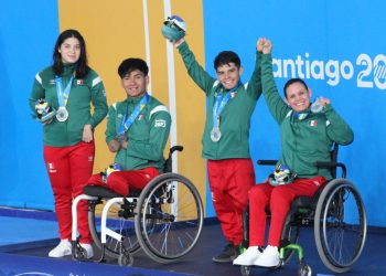 ¡Medalla de Plata para México con guanajuatenses en relevo mixto de paranatación
