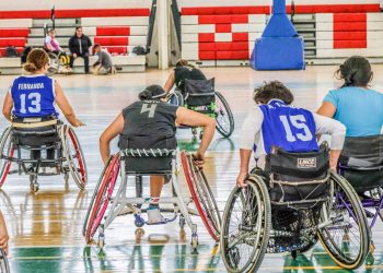 El título de la primera Copa de Básquetbol en Silla de Ruedas se queda en León