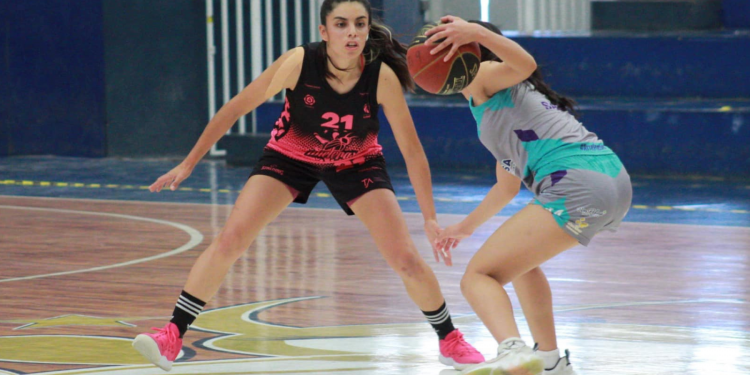 Regresa Martha Castillo a Mieleras de Guanajuato