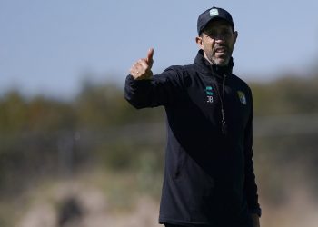 Arranca la era Jorge Bava en el Club León: Medina y Janner Corozo, las novedades