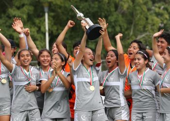 El equipo femenil de Mineros Querétaro se consagra campeón en la primera edición del Torneo de la Luna.