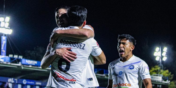 Los Toros embisten a los Correcaminos al son de dos por cero