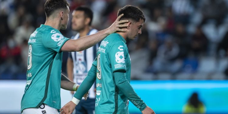 ¡La peor defensa! León pierde ventaja y cae ante Pachuca