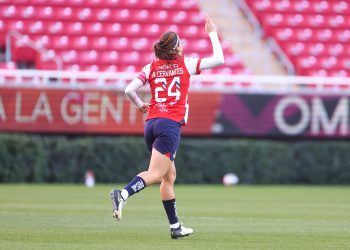 ¡Histórica goleada! Chivas Femenil avasalla 10-2 a Santos, con seis de Alicia Cervantes