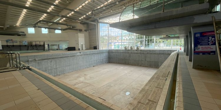 ¡Inician trabajos! Invierten 64 mdp para rehabilitación de Centro Acuático en Guanajuato capital