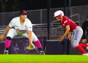 El Águila vuela alto sobre Bravas en el primero de la serie en León