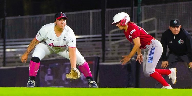 El Águila vuela alto sobre Bravas en el primero de la serie en León