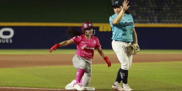 En noche llena de emociones, Bravas caen en Montrerrey