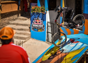 RedBull Cerro Abajo regresa a Guanajuato Capital con más adrenalina en su segunda edición