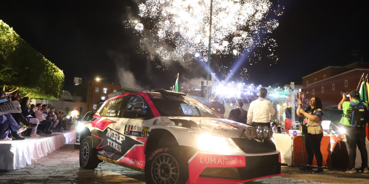 Espectacular banderazo al Rally de las Naciones en Guanajuato Capital