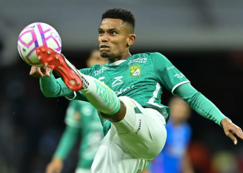 William Tesillo, en duda su continuidad con León