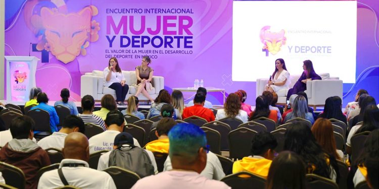 Un éxito el Encuentro Internacional Mujer y Deporte 2024 en León