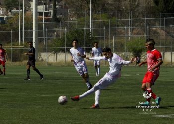 Sin goles el derbi leonés entre Club Suré y Atlético ECCA
