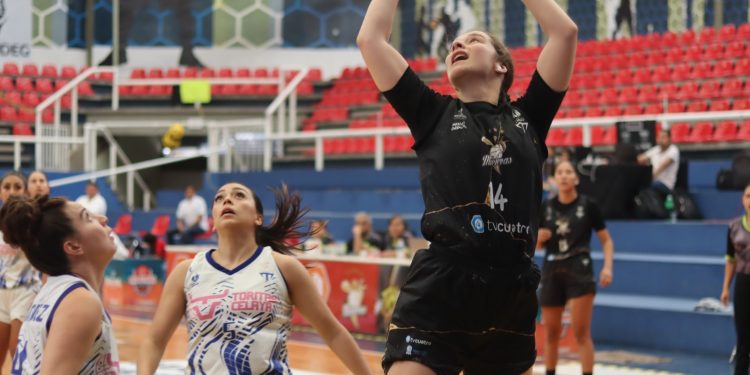 Mieleras de Guanajuato toma ventaja de dos juegos ante Toritas Celaya