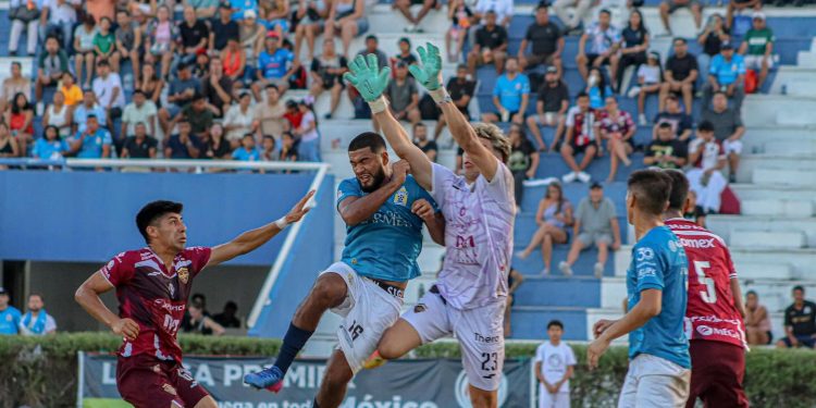 Vuelve Petroleros de Salamanca a la senda del triunfo ante Playa del Carmen