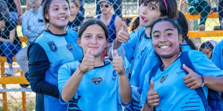Las Mágicas en libre y Talentos León en sub-16 son campeonas en la 3ra. Copa Somos León Femenil
