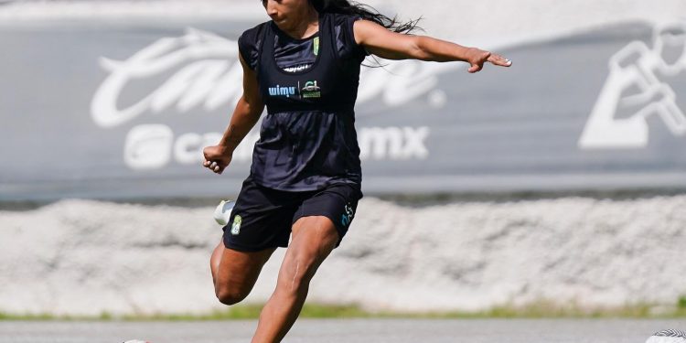 Denuncia Ana Campa abandono del León Femenil tras lesión visual; club responde