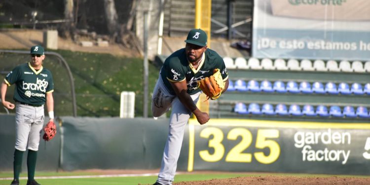 Wendolyn Bautista guía a Bravos de Leon para emparejar la serie ante Pericos