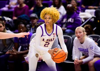 Suma Freseras de Irapuato a la campeona NCAA Jasmine Carson