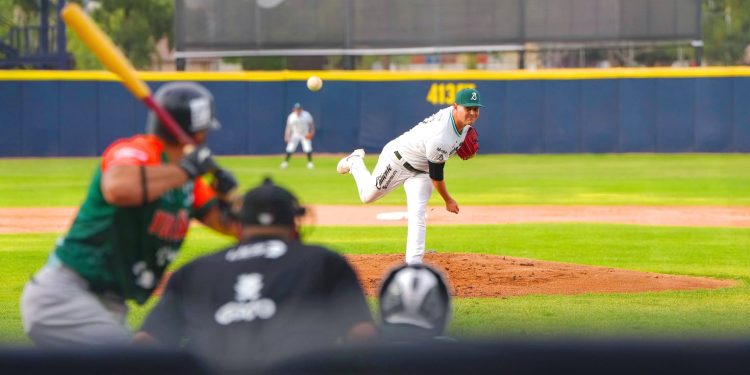 Ceden Bravos de León su primera serie en casa ante Leones