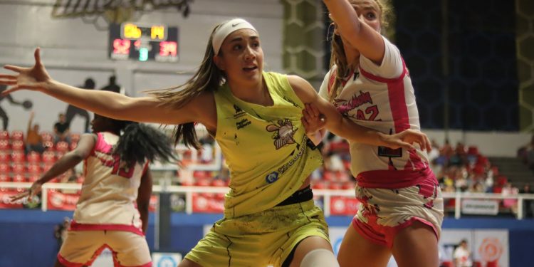 Abre Mieleras de Guanajuato semifinales con triunfo ante CB Cinnamon