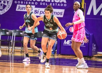Se estrenan Abejas de León Femenil en la temporada con derrota ante Adelitas