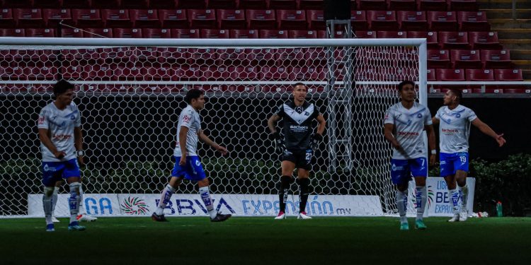 Sancionan a cinco jugadores del Celaya tras bronca ante Tapatío