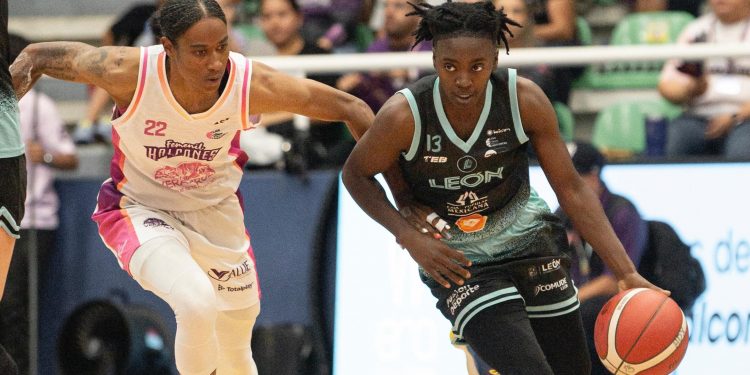 Sucumbe Abejas Femenil en su visita a Halcones de Xalapa