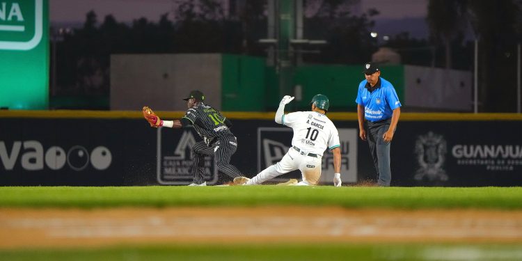 Bravos de León deja escapar serie en casa frente a Olmecas