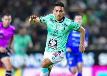 Ángel Mena cerraría un ciclo en el Club León