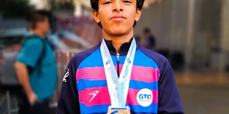 Oro para Guanajuato en lucha en los Juegos Nacionales CONADE 2024